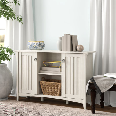 Armoire de rangement décorative avec portes en blanc antique