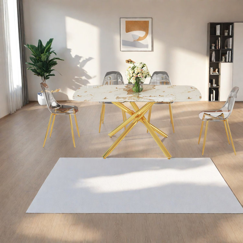 Ensemble de tables de salle à manger luxueuses et modernes avec plateau en marbre et accents dorés