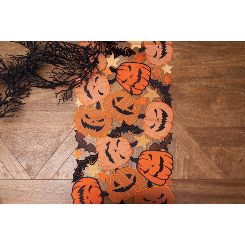 Jack-o’-Lantern and Bat runner