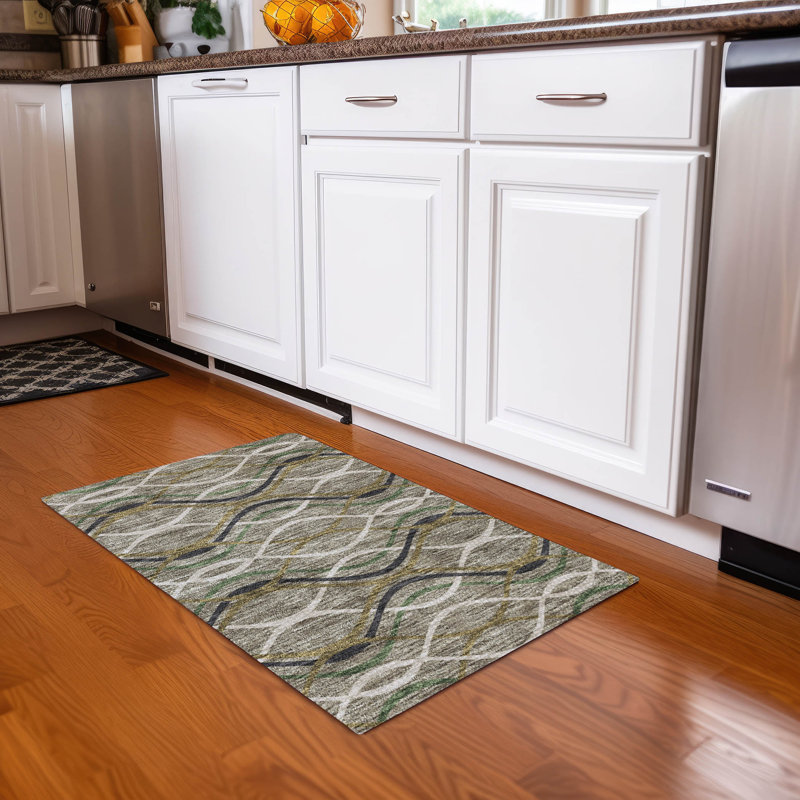 Lamanna Washable Abstract Indoor / Outdoor Rug, Rectangle 1'8" x 2'6"