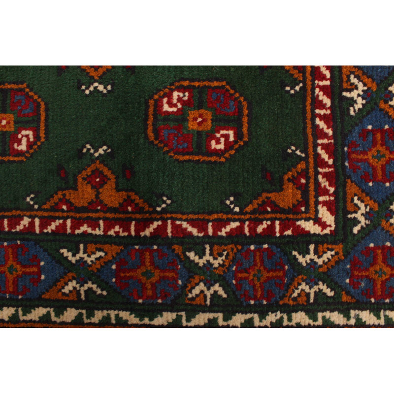 Tapis vert Buffum 2 pi 8 po x 4 pi 3 po