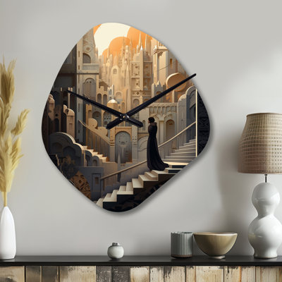 Arabian City V - surréalisme, paysage, forme unique, horloge murale en métal, horloge murale asymétrique traditionnelle