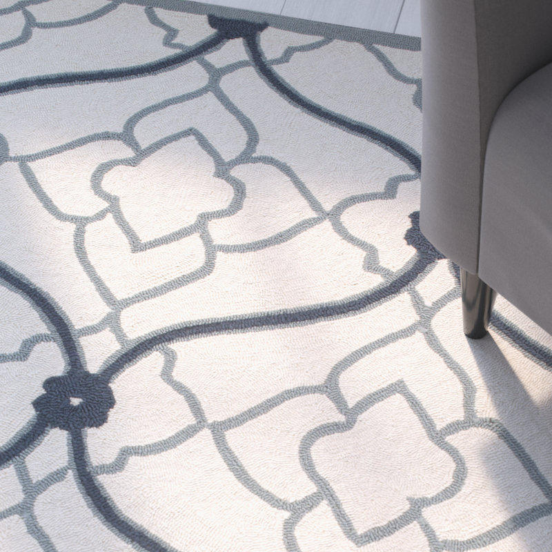 Treetrunk Geometric Indoor / Outdoor Rug, Rectangle 5' x 7'6"
