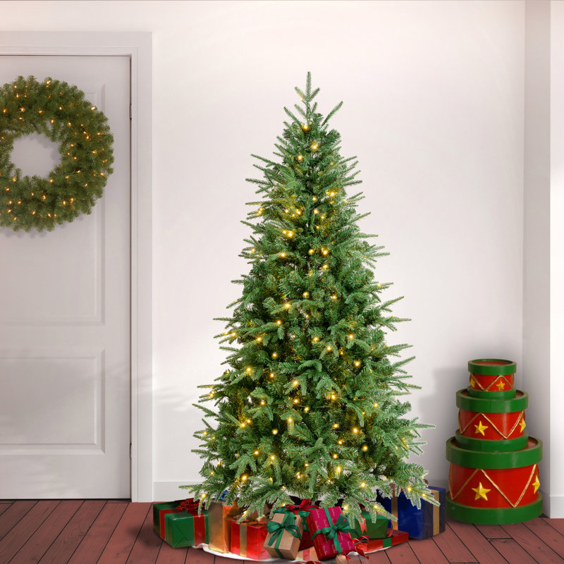 Sapin de Noël Danbury de 1,80 m, effet réaliste grâce à ses lumières DEL, H 6 pi, Illuminé