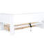 Lit de jour simple en blanc avec deux tiroirs de rangement et ports - Construction supplémentaire pour une chambre soignée-514473289