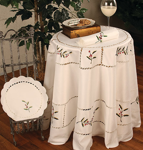Holly Berry Embroidered Cutwork Round Tablecloth