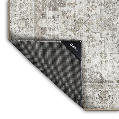 NeverMove Machine Washable Traditional Krista Area Rug