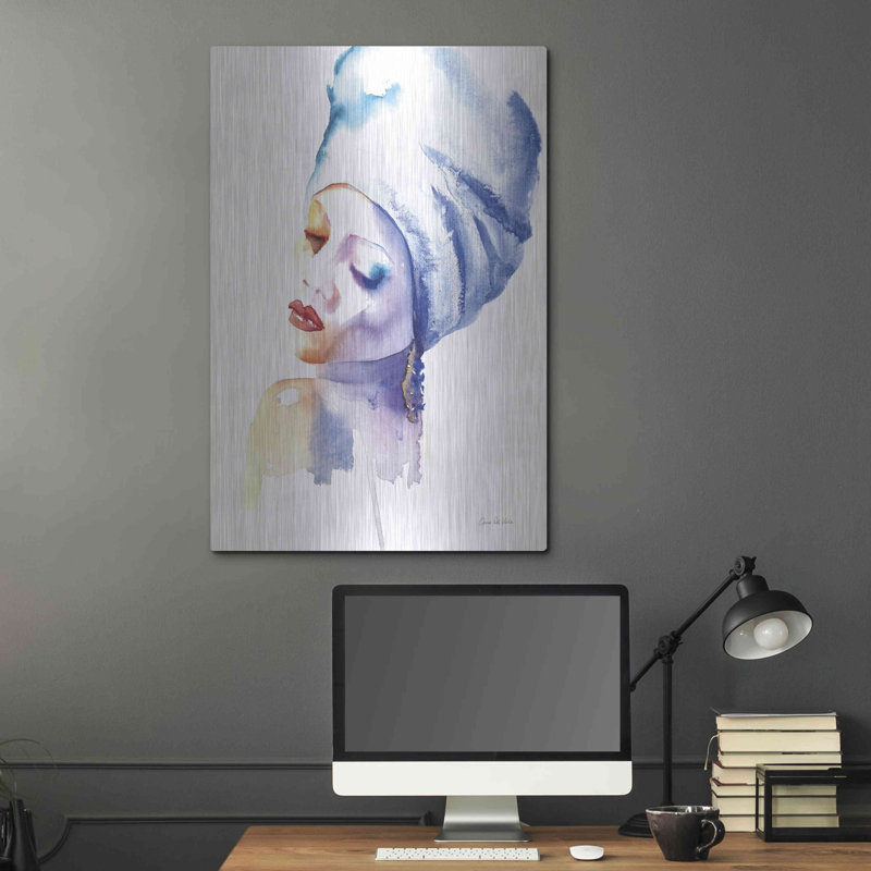 "Femme en bleu" par Alan Majchrowicz, H 36 po x l 24 po