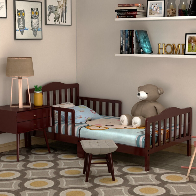 Lit pour tout-petits Brinnly, Brun