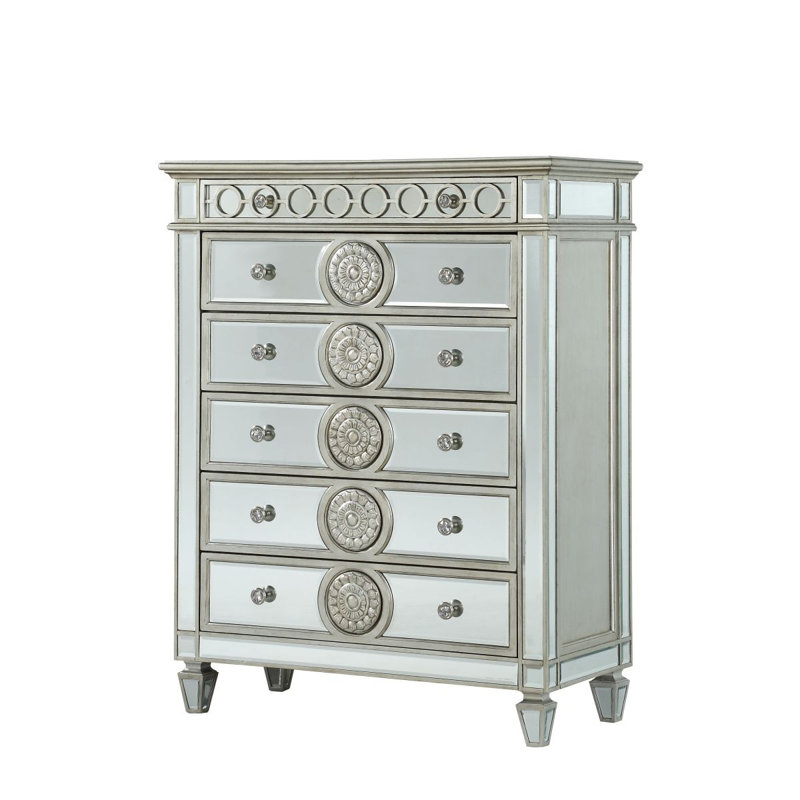 Commode avec finition en miroir pour chambre à coucher