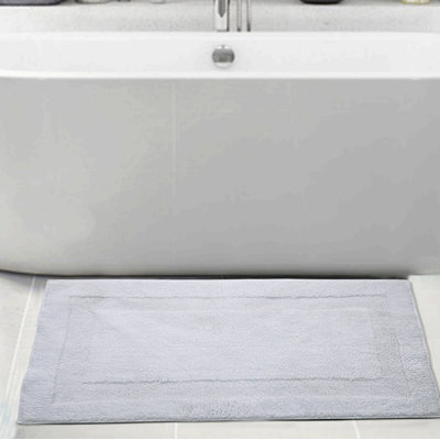 Natividad Cotton Blend Bath Rug