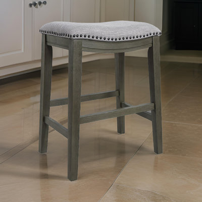 Tabouret en bois massif Houser
