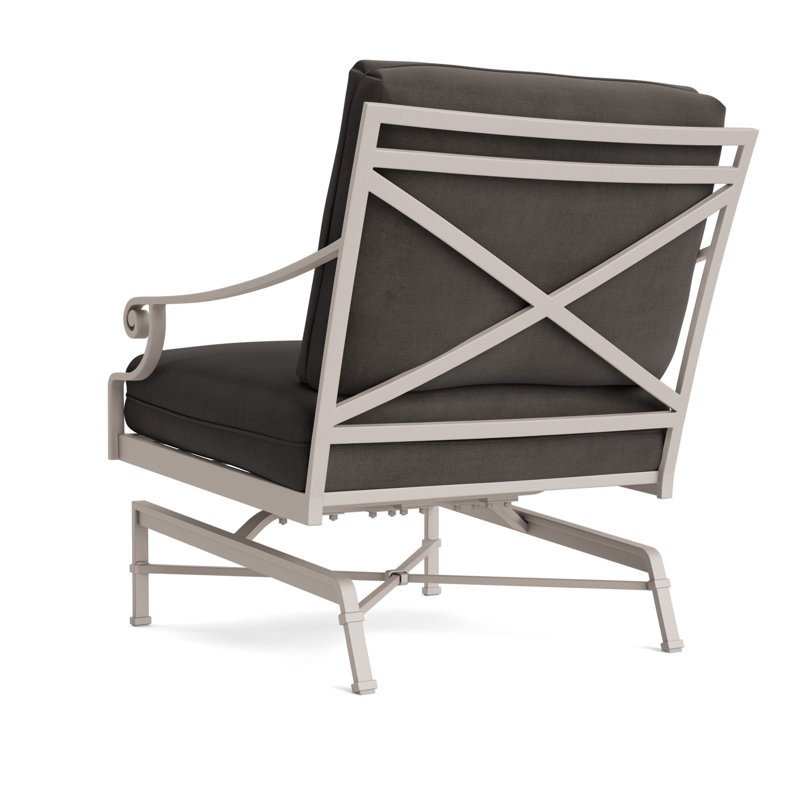 Venetian Outdoor Lounge Chair, Fusion Charcoal, Dove Smooth
