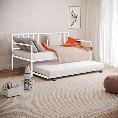 Bentaley Daybed With Trundle