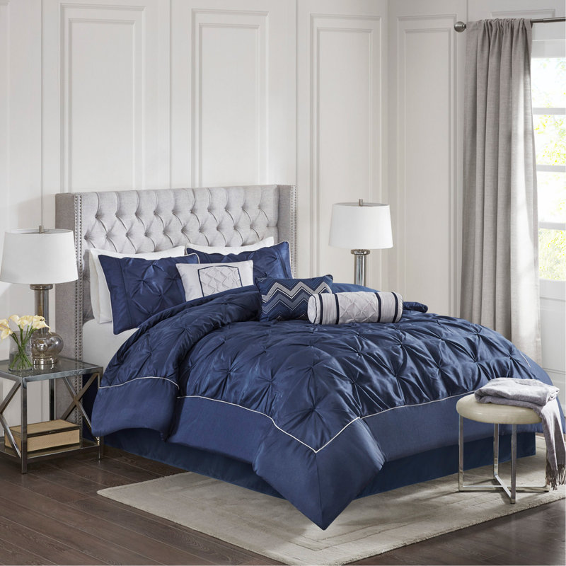 7 Piece Tufted Comforter Set Navy Queen