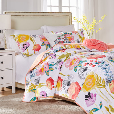 Greenland Home Fasihons White 5-Piece King Size Bonus Set, 105x95 Inch