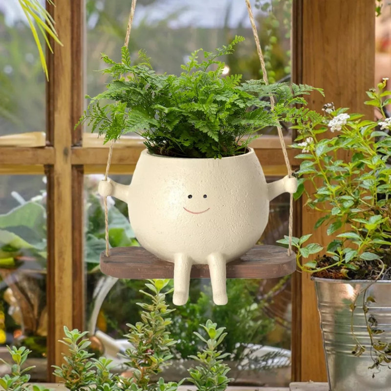 Ellerey Hanging Planter