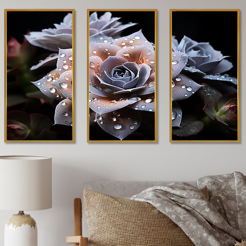 «Blue Succulent Bloom», ensemble d'art sur toile, Cadre flottant doré, H 40 po x l 60 po x P 1 po