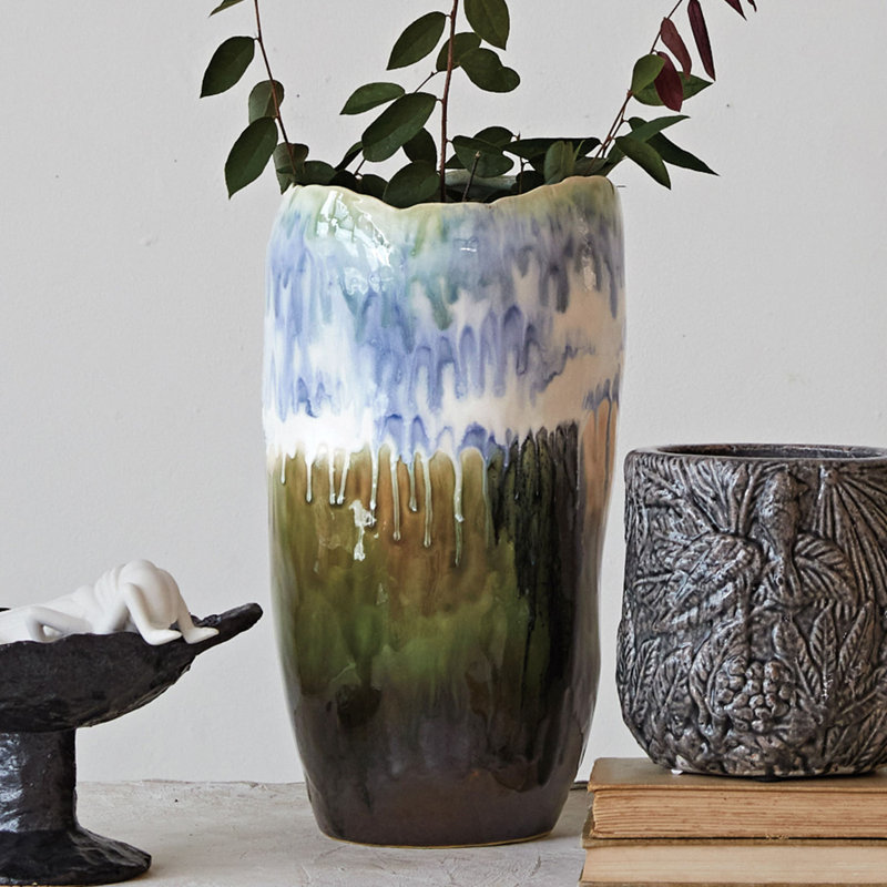Jihat Stoneware Table Vase