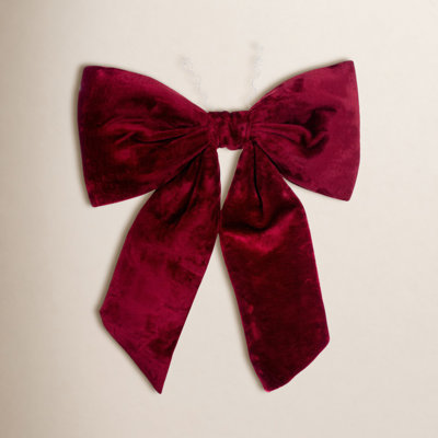 Vickerman 36" x 45" Burgundy Faux Fur Bow