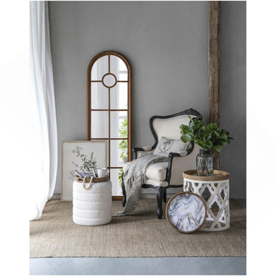 Collection French Country Home Decor (comprend une plante artificielle, un vase, des plateaux, un tabouret et une table d'appoint)
