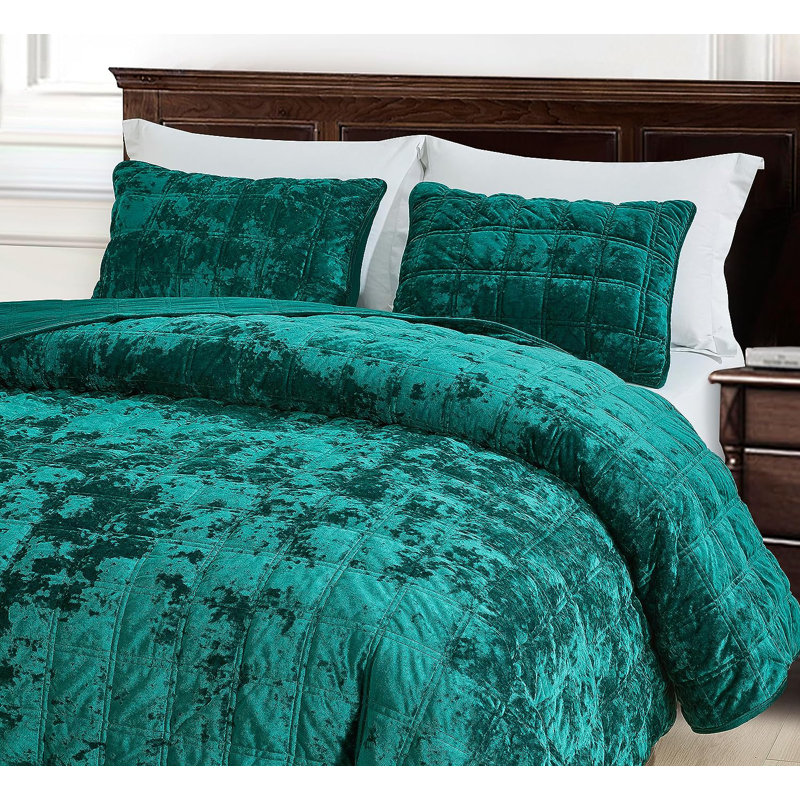 Velvet Quilt, King Quilt + 2 King Shams, Emerald Green