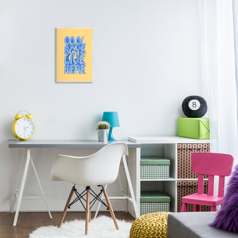 «Cool Boy Live Here» par Martina Pavlova, H 19 po x l 13 po