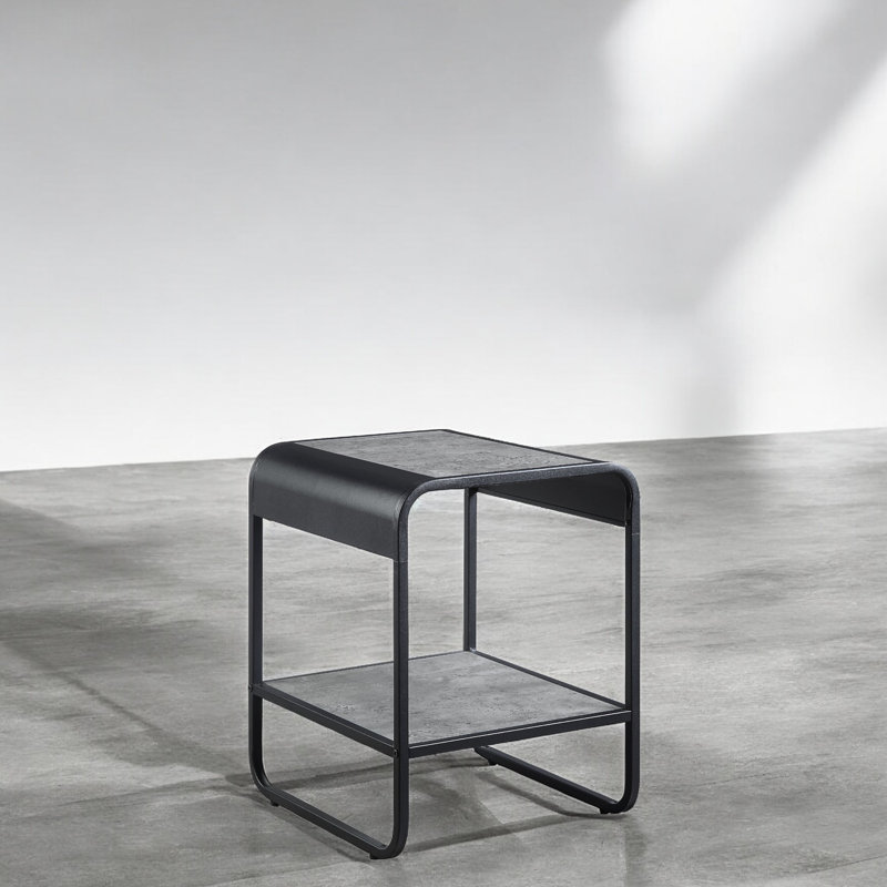 Table de bout moderne noire et grise avec placage décoratif gris béton élégant et pour l'intérieur