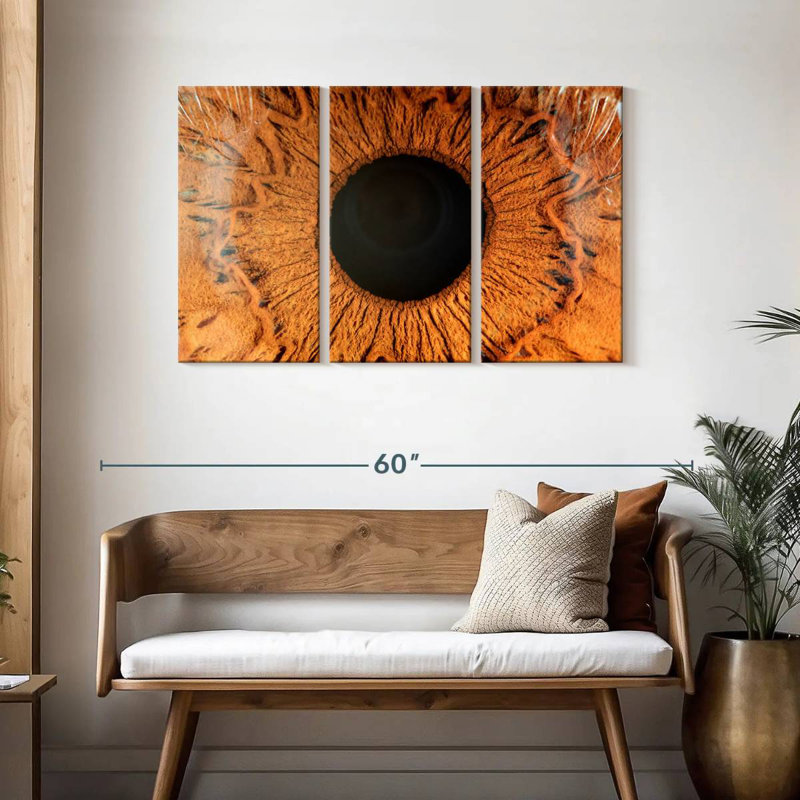 Alcaraz Brown Iris, 28" H x 45" W