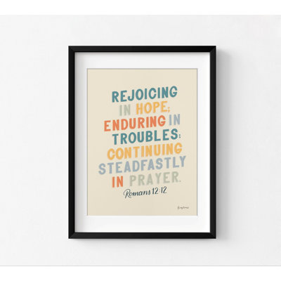 «Bible Saying VI» par Becky Thorns, affiche Romans 12: 12, décor biblique multicolore, idée de cadeau chrétien coloré, cadeau de l'enseignant chrétien