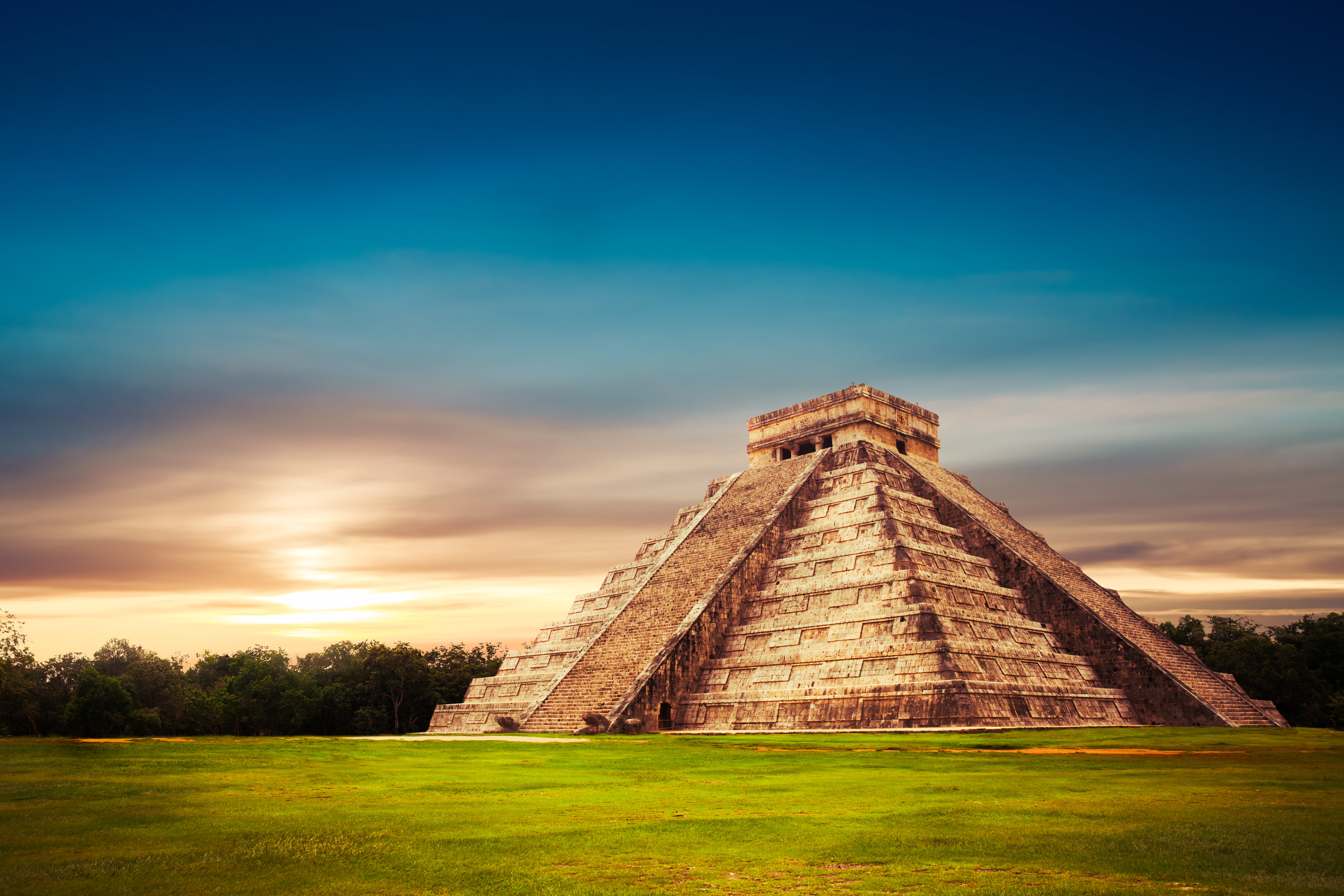 Hokku Designs El Castillo Pyramid - Wayfair Canada