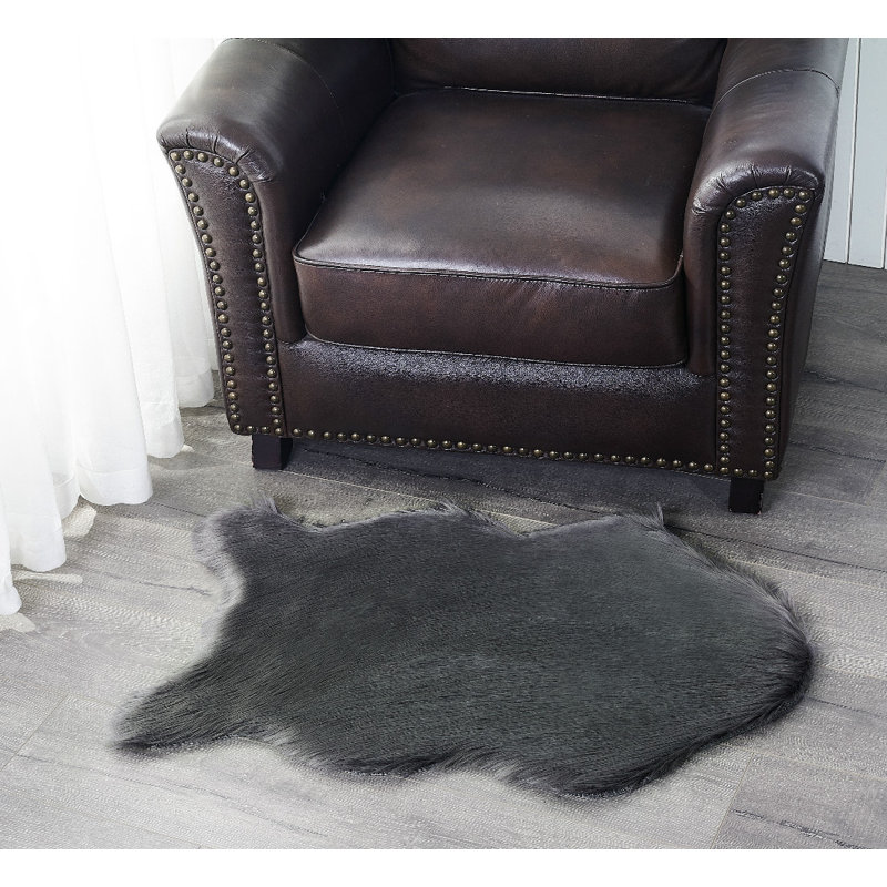 Solid Colour Shag 61cm X 91.4cm Area Rug