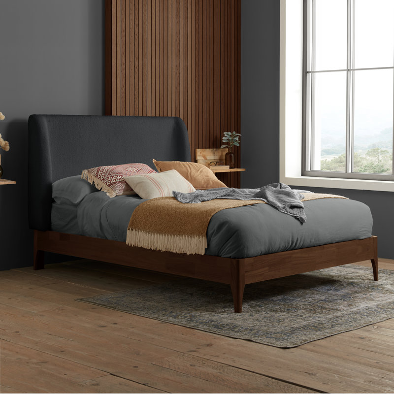 Davonn Upholstered Platform Bed, Kingsize (5'), Grey