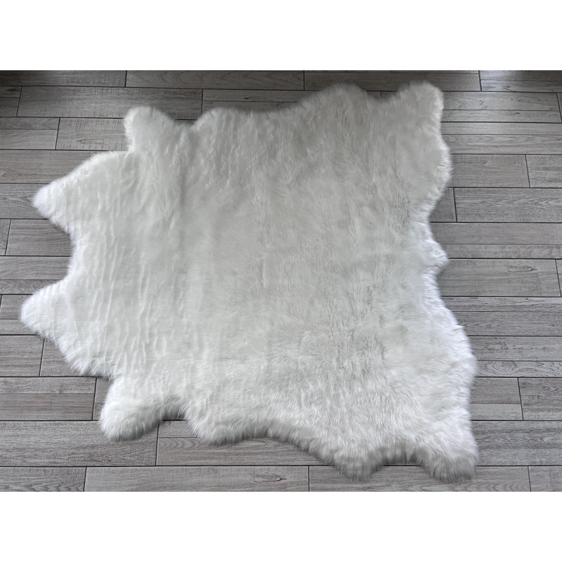 Tapis blanc à poils longs Mar Vista, Nouveauté 8 pi 6 po x 9 pi 6 po