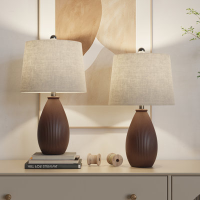Lampe de table moderne en céramique 22 "avec gradation à 3 voies Wharton pour salon, chambre à coucher et bureau