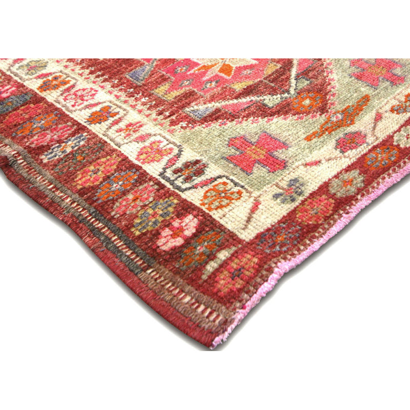 Tapis de couloir unique en laine noué à la main de style années 1960 de 2 pi 9 po x 11 pi 11 po en rouge / beige / vert