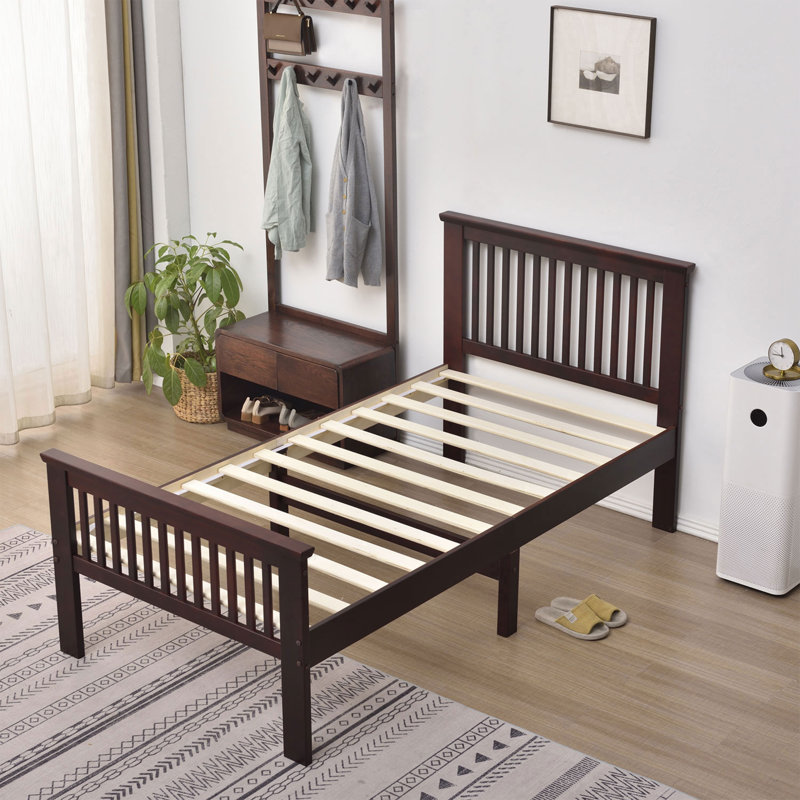 Lit plateforme simple en bois massif Hammoud, Acajou