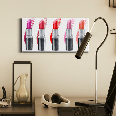 " Lipstick Row "