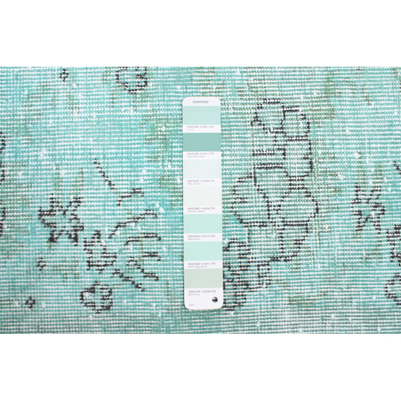 Tapis bleu sarcelle clair 5 pi 7 po x 8 pi 7 po