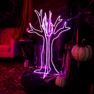 Décoration pour halloween arbre fantôme à DEL 44 po Haunted Hill Farm - mauve