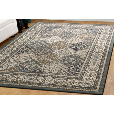 Mishawaka Oriental Indoor Rug