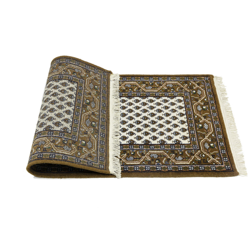 Tapis crème crème Indo Botemir 2 pi 5 po x 4 pi 8 po