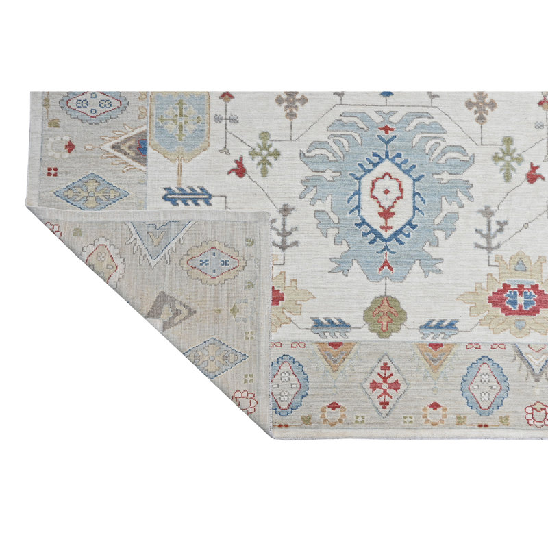 Tapis ivoire et crème noué à la main de haute qualité