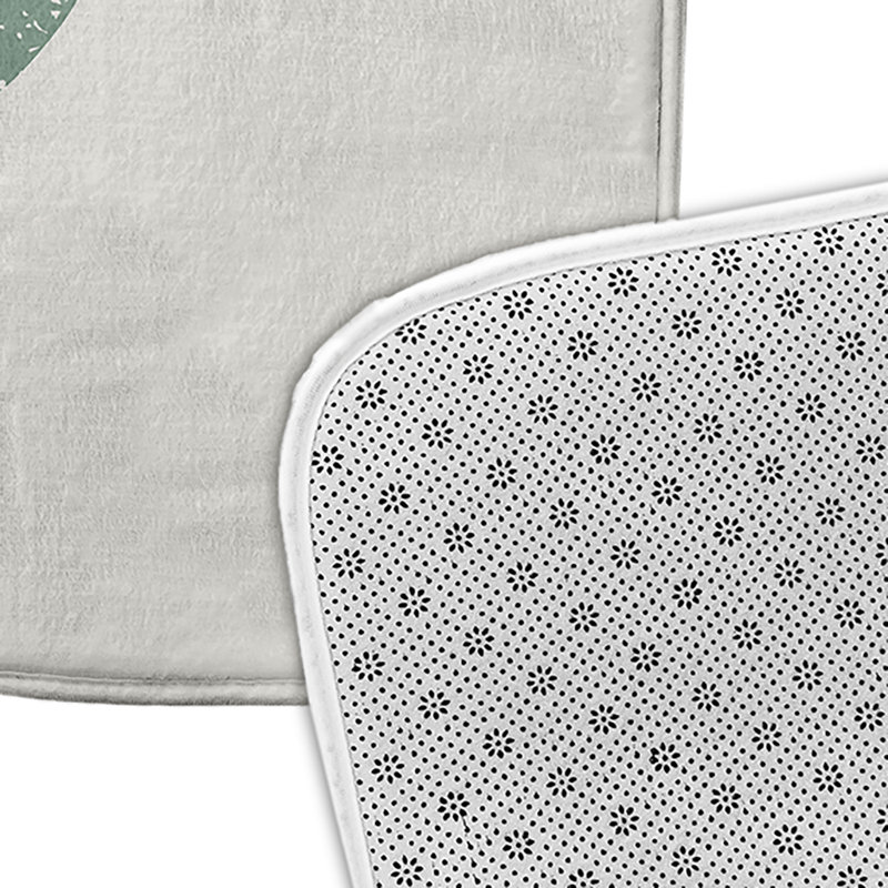 Tapis de bain Nautical Nights, L 17 po x L 24 po, Vert/blanc