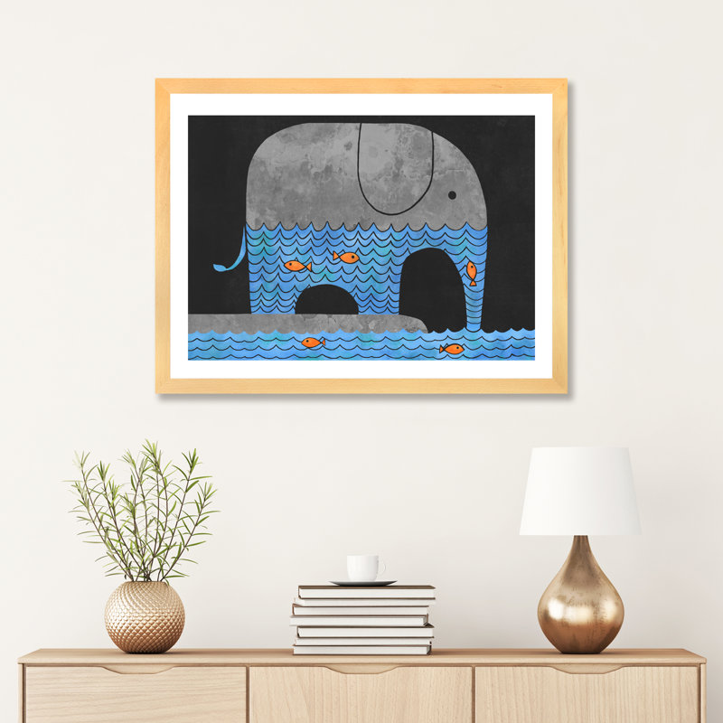 «Thirsty Elephant» par Terry Fan - impression, H 24 po x l 32 po x P 1 po, Papier avec cadre beige, Blanc