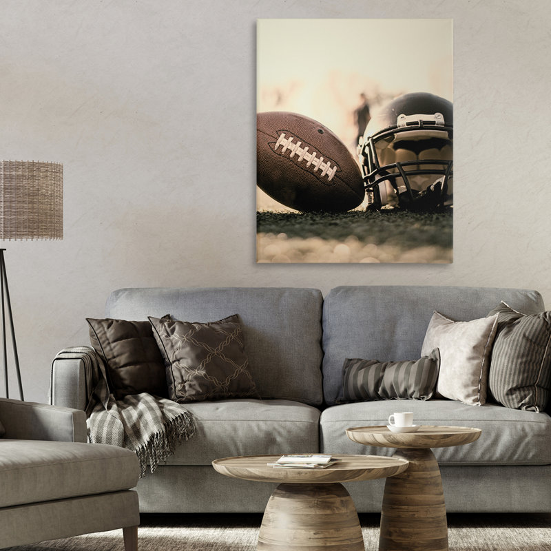 «Football Stand Alone Canvas», conception par Jesse Keith, H 30 po x l 24 po