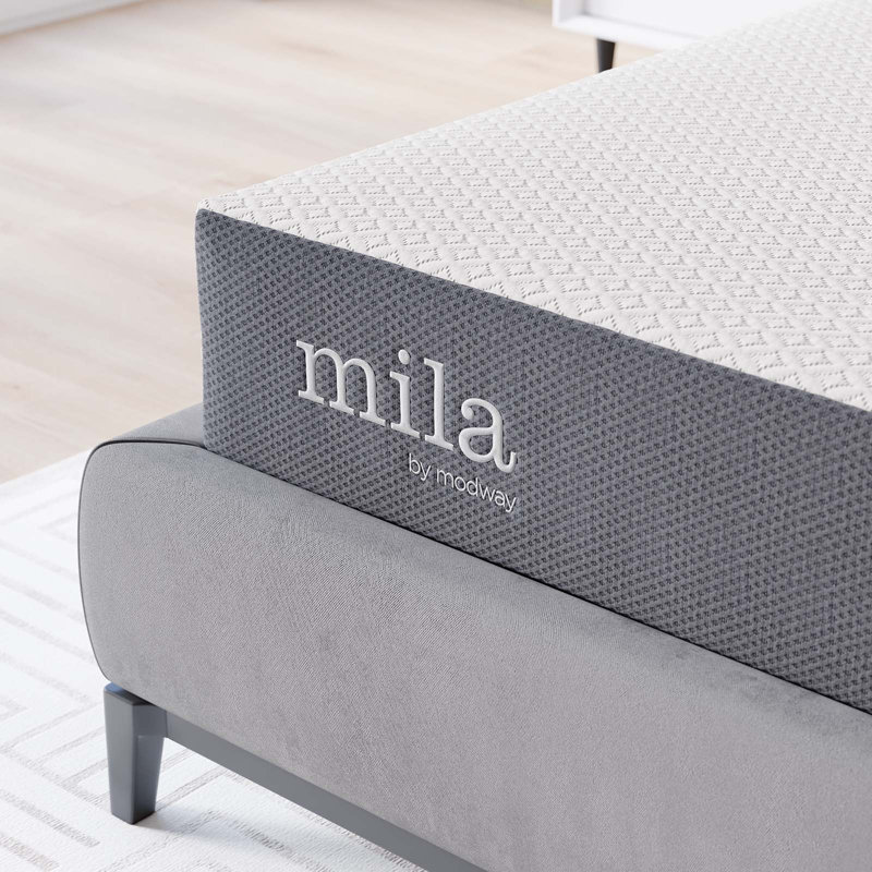 Luxury 8" Gel Memory Foam King Mattress in Quilted Comfort