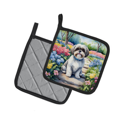 Caroline's Treasures Floral Polyester Potholder Set