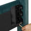Lit plateforme tapissier en velours avec tissu en polyester durable et design élégant pour les chambres modernes-673893367