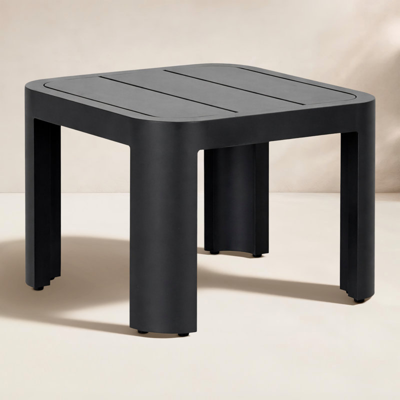 Table d'appoint en aluminium Johnny